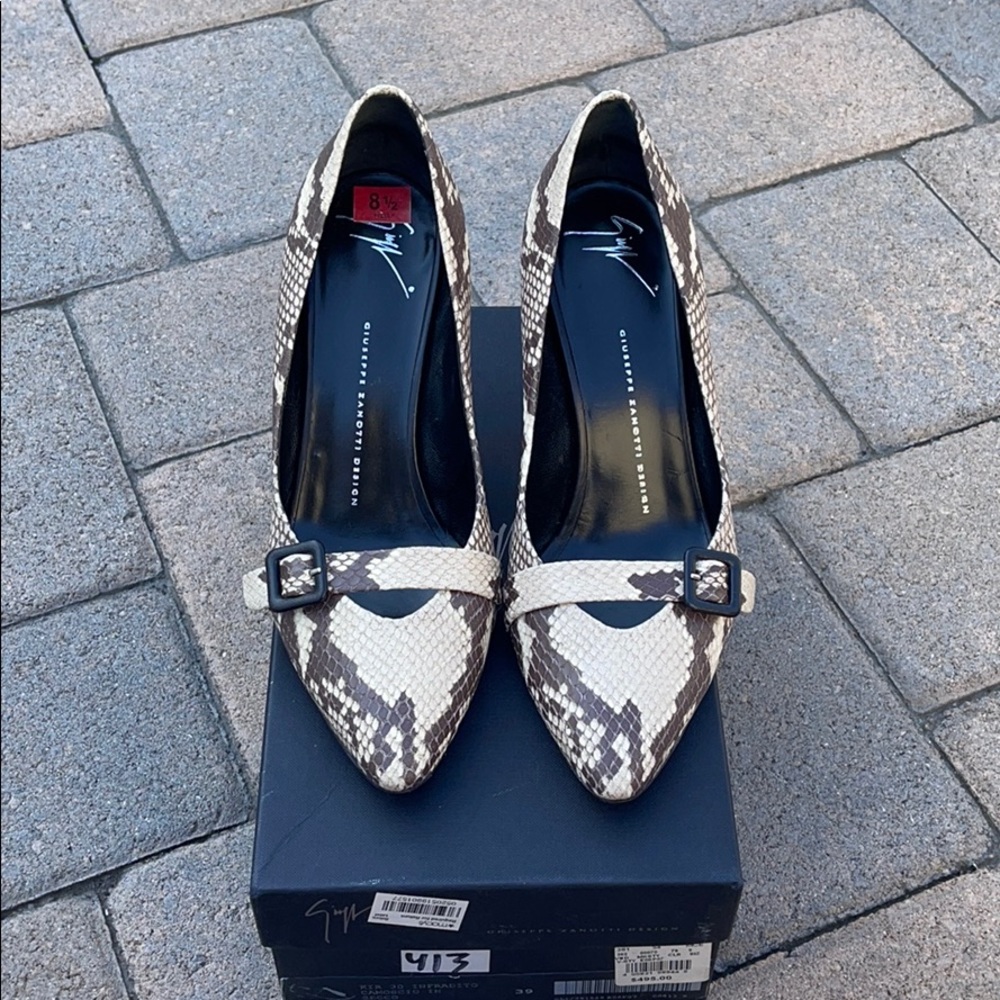 giuseppe heels snake